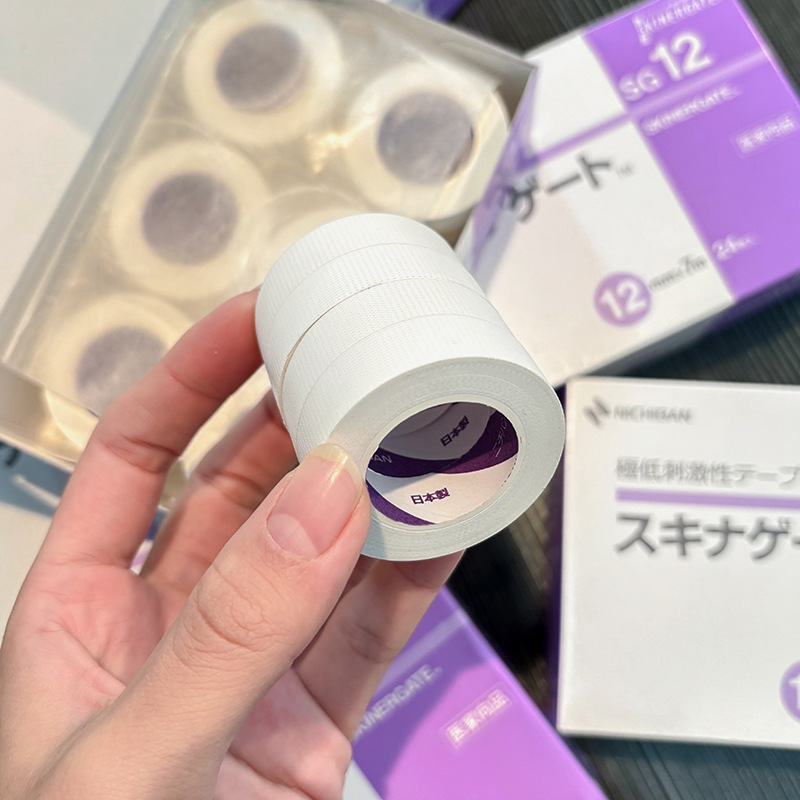 Popularne narzędzia do przedłu – Tape Breathable Lash recenzja i cena